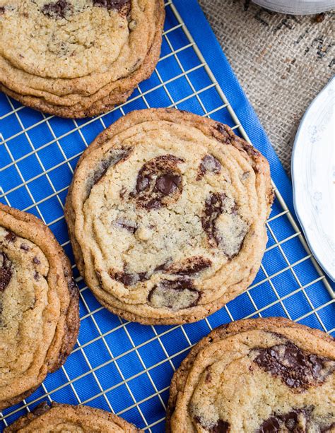 Wrinkly chocolate chip cookies